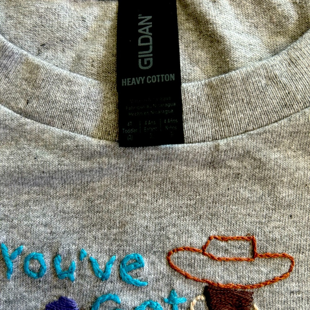 Gildan Embroidered T-shirt with Toy Friends Design size 4T. NWOT - Picture 3 of 3